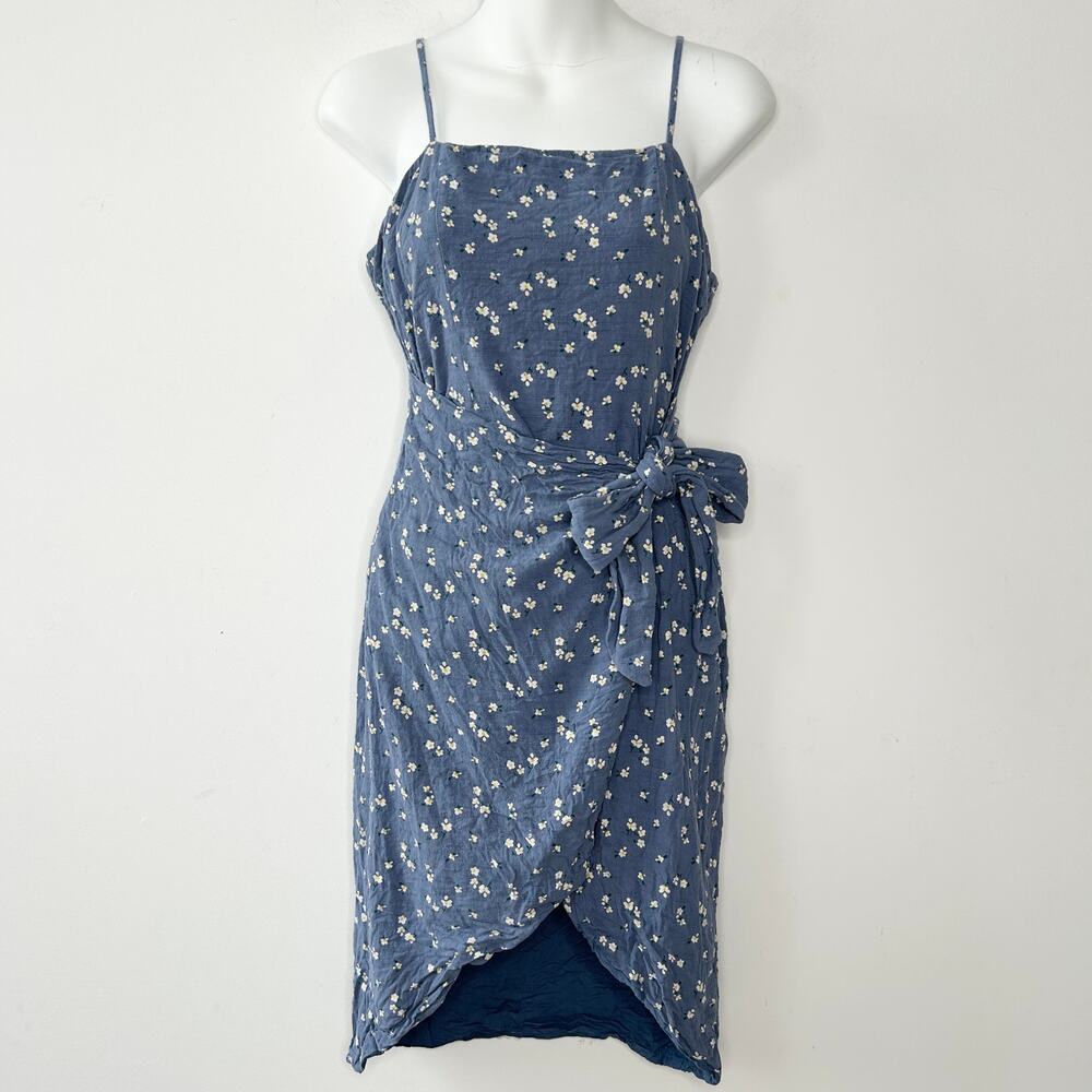 MAJORELLE Dress Womens Size Medium Floral Linen Summer Feminine Soft Girl Date - Picture 3 of 10